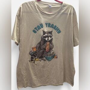 Stay Trashy Racoon Graphic Tee, XL - Light Beige 🦝 🗑️